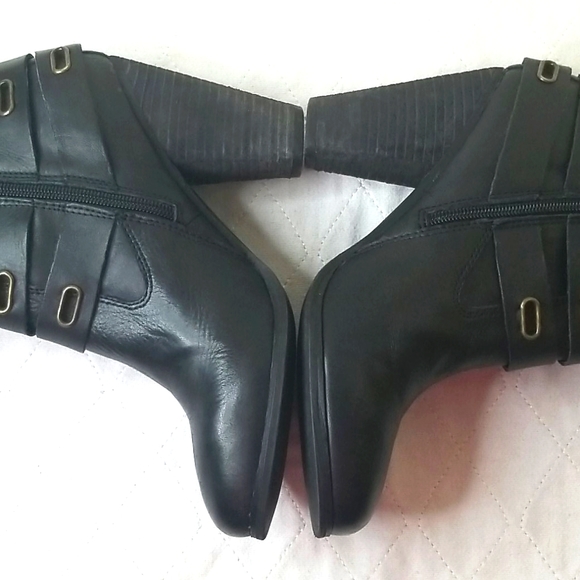 Kensie Black Mid Calf Leather Boots Size 7.5 - Picture 3 of 9